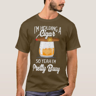 Zigarre rauchendes T-Shirt Whiskey trinkend