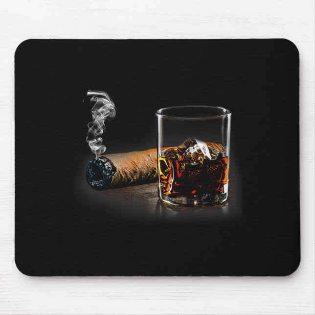Zigarre und Bourbon - großartiges Geschenk für Zig Mousepad (Vorne)