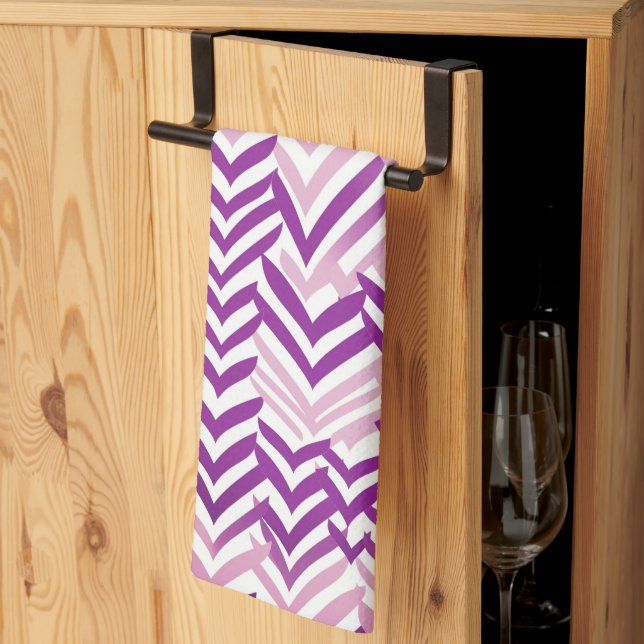 ZigZag lila und weiß Geschirrtuch (Drittel gefaltet)