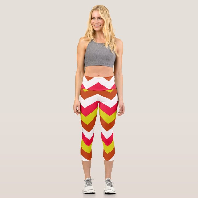 ZIGZAG PATTERN. CAPRI LEGGINGS (Vorderseite)