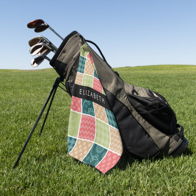 Zigzag, Zickzack, Gingham, Polka Dots, Ihr Name Golfhandtuch (Gras)