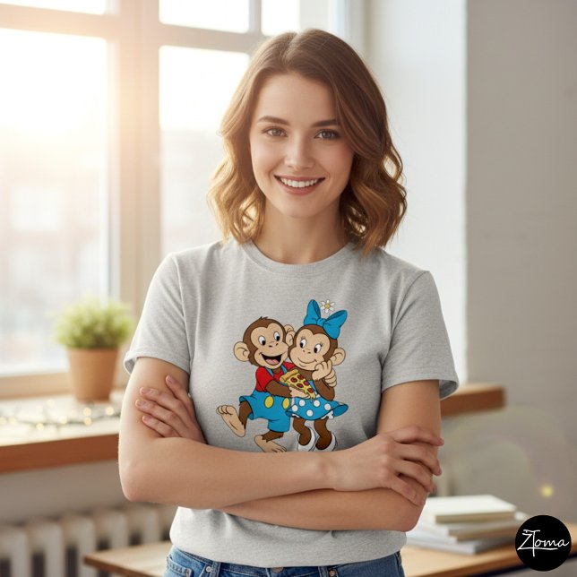 Zina and Mimo with a slice of pizza. T-Shirt (Von Creator hochgeladen)