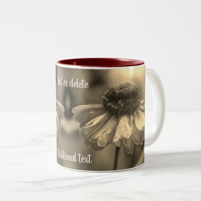 Zinnia Blume Sepia Personalisiert Zweifarbige Tasse (VorderseiteRechts)