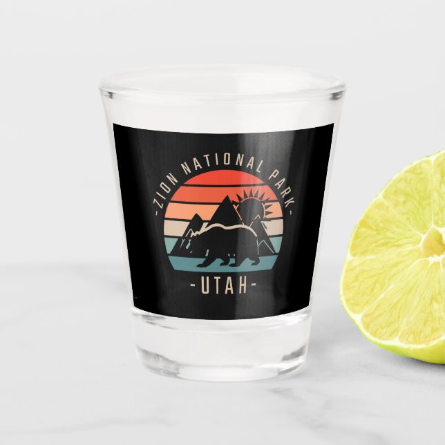 Zion National Park Retro Schnapsglas (Vorderseite)