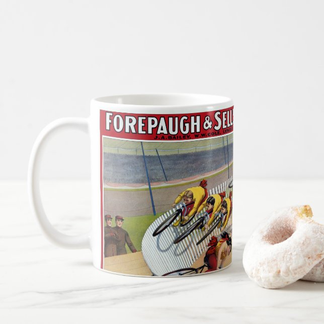 Zirkusposter der sieben Gaynells-Reitbikes Kaffeetasse (Mit Donut)