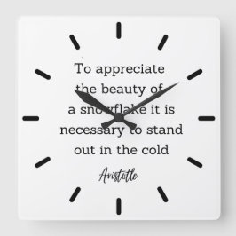 Zitat Aristoteles-Schneeflocke Quadratische Wanduhr