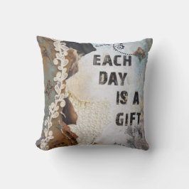 Zitat Mixed Media Art ist ein Geschenk Kissen