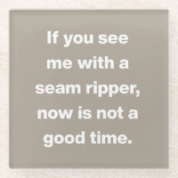 Zitat zu den lustigen Quilterproblemen in Taupe