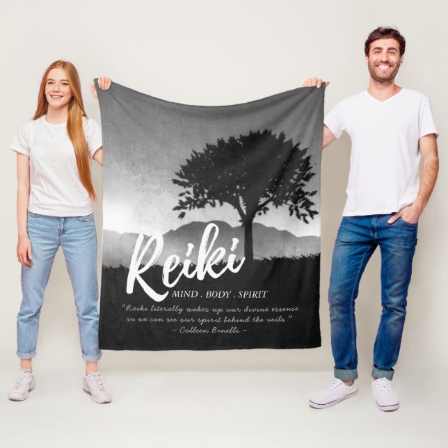 Zitate der Yoga-Mediationslehrer von B&W Reiki Mas Fleecedecke (Beispiel)