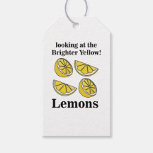 Zitronenfrucht mit Blick auf die hellgelben Zitron