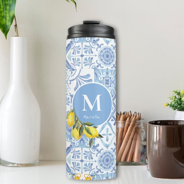 Zitronenfruchtmonogramm, blaue Kachel Thermosbecher (Lemon fruit monogram, blue tile thermal tumbler Travel mug for her)