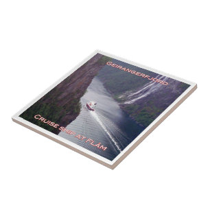 zNO123 GEIRANGERFJORD, MSC Kong Harald, Norwegen, Fliese