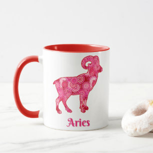 Zodiac Sign for Aries in einem korallenroten Frakt Tasse