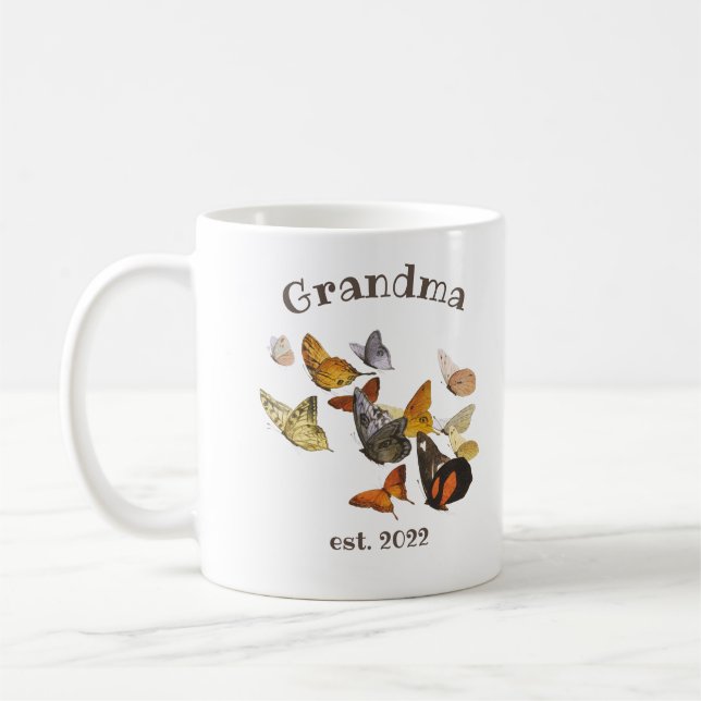 ZOLLBARE Oma Datum - Erstmaliges Oma Con Kaffeetasse (Links)