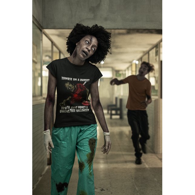 Zombie an einem HaushaltsHalloween T-Shirt (Von Creator hochgeladen)