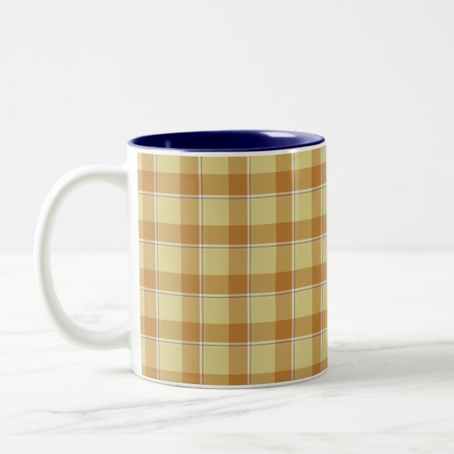 Zombie and Copper Plaid Tan Beige Zweifarbige Tasse (Links)