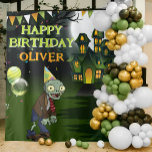 Zombie Birthday Kids Halloween Banner Wandteppich<br><div class="desc">Verwandeln Sie die Feier Ihres Kindes in eine ungeheuer einprägsame Angelegenheit mit unserem Zombie Birthday Kids Halloween Banner Tapestry. Dieses Banner, das für Kinder konzipiert und mit sprichwörtigem Charme ausgestattet ist, kann mit dem Alter und dem Namen Ihres Kindes personalisiert werden und garantiert ein einzigartig zugeschnittenes Halloween-Dekor, das die Zuschauer...</div>