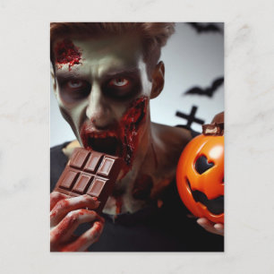 Zombie Eating Halloween Chocolate Postkarte