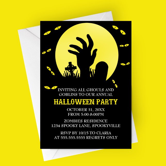 Zombie Halloween-Party Einladung (Yellow Zombie Spooky Halloween Party Invitation | Graveyard with Haunted Eyes and Full Moon)