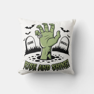Zombie Hand Rising Halloween Design Spaß und Spook Kissen