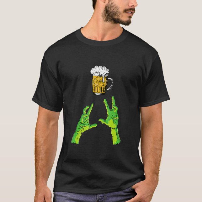 Zombie Hands Reaching for Beer Halloween Costume T-Shirt (Vorderseite)
