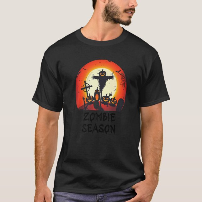 Zombie-Saison Mondbeschienenes Gruseliger Friedhof T-Shirt (Vorderseite)
