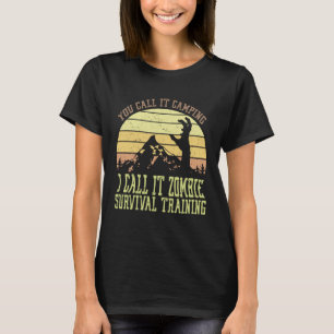 Zombie Überlebenstraining Camping Vintag Retro Hal T-Shirt