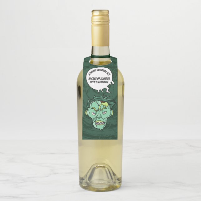 Zombies Funny Halloween Booze Survival Kit Flaschenanhänger (Auf Flasche)