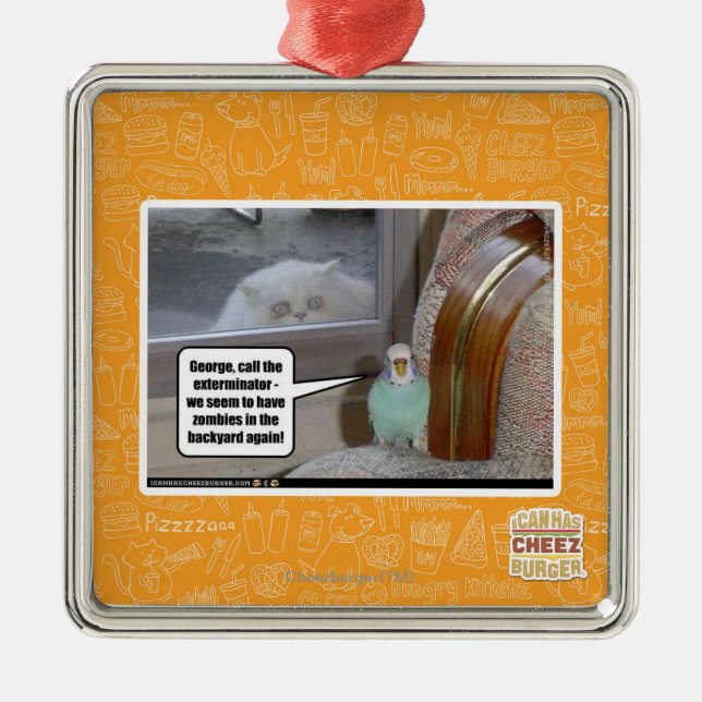 Zombies im Hinterhof Silbernes Ornament (Vorne)