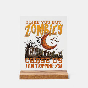 Zombies jagen uns Halloween-Friedhof zunehmender M Acrylschild