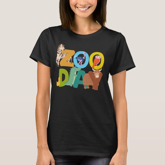 Zoo Day Family, Erster Zoo-Feldzug Safari-Platz T-Shirt (Vorderseite)