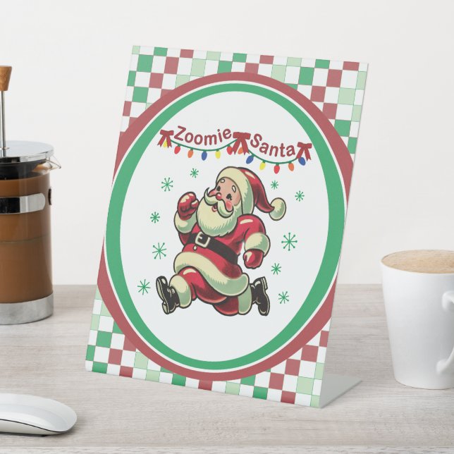 Zoomie Santa Weihnachten Sockelschild (In SItu)