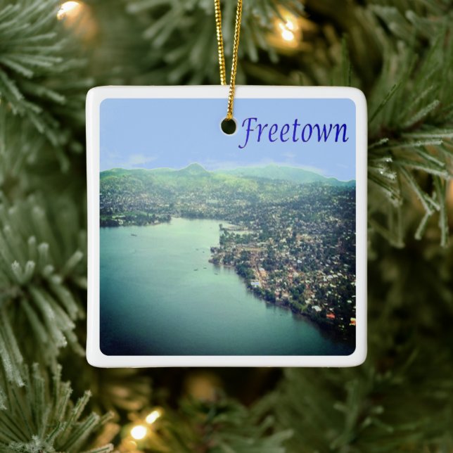 zSL04 FREETOWN, Panorama, Sierra Leone, Keramikornament (Baum)