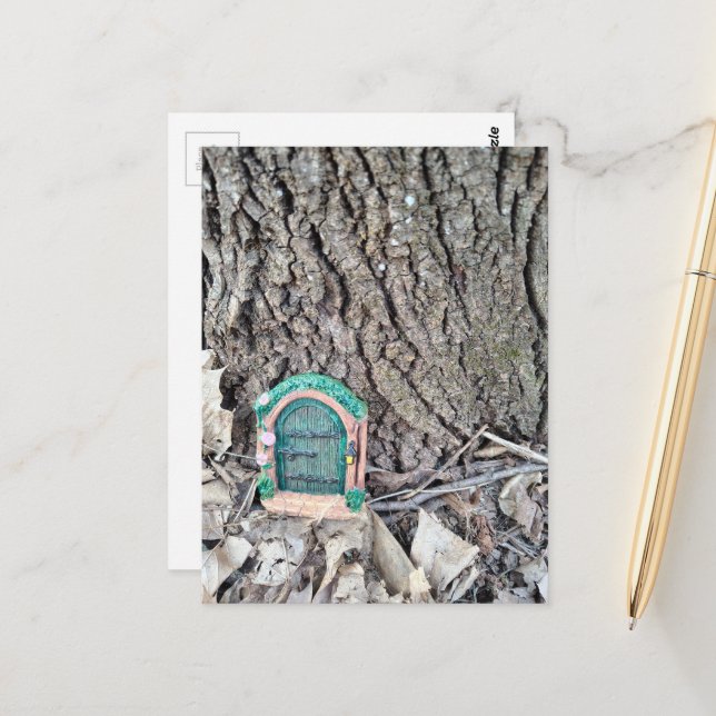 Zufällige Dinge, die im Wald gefunden wurden Feent Postkarte (Vorderseite/Rückseite Beispiel)