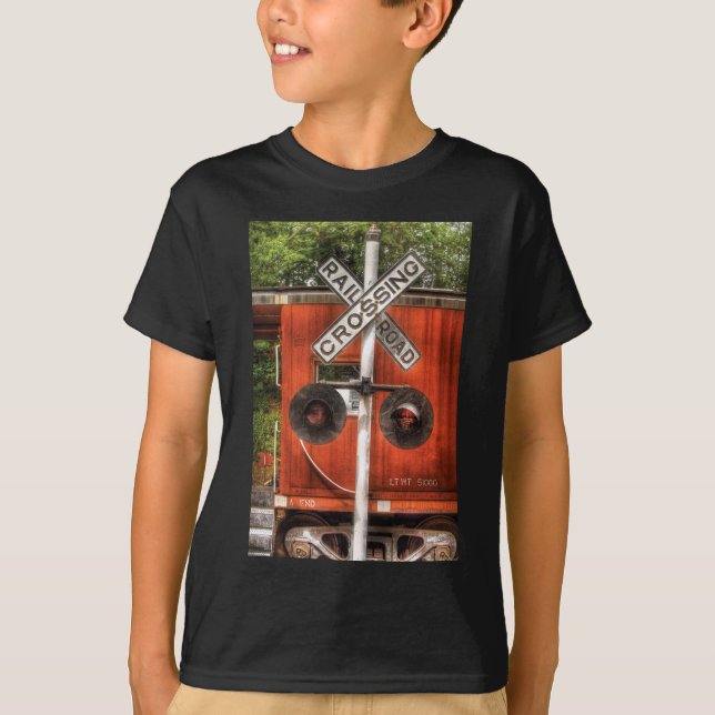Zug - Bahnübergang T-Shirt (Vorderseite)
