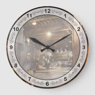 Zug - Bereit im Rundhaus Große Wanduhr