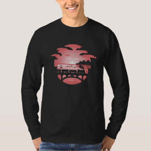 Züge und Eisenbahnstrecken über die Brücke T-Shirt