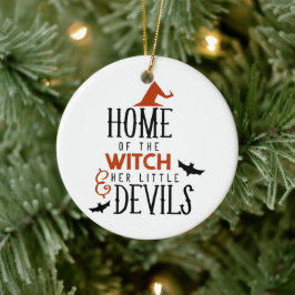 Zuhause der Hexe und ihrer kleinen Teufel Hallowee Keramik Ornament