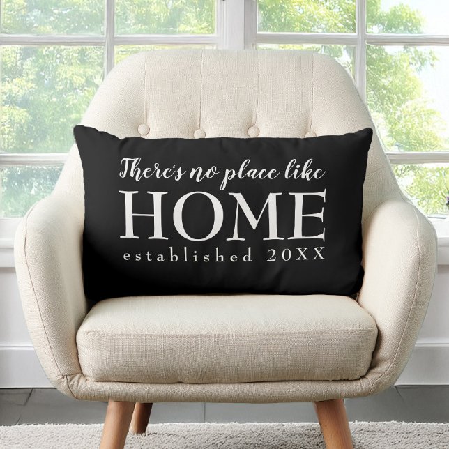 Zuhause Family Quote Jahr etabliert Schwarz und We Lendenkissen (Home Family Quote Year Established Black and White Lumbar Pillow)