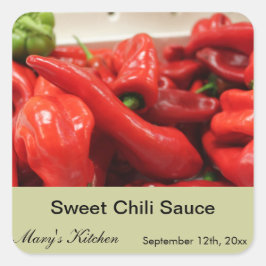 Zuhause gefertigte Flaschenetiketten mit Chili Quadratischer Aufkleber