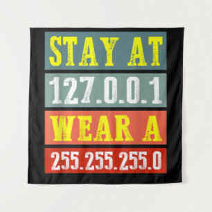 Zuhause-Ingenieure und Tragemaske für Coding Geeks Wandteppich