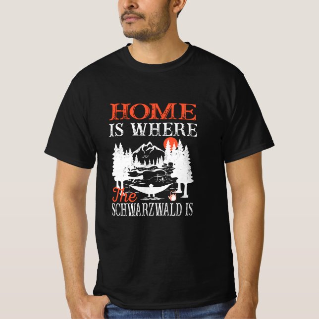 Zuhause ist der Schwarzwald T-Shirt (Vorderseite)