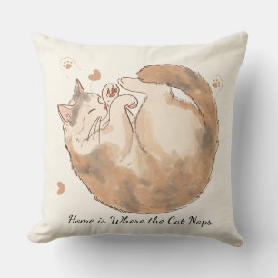 Zuhause ist, wo die Katze ein Nickerchen macht K Kissen