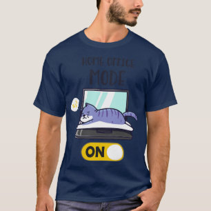 Zuhause Office-Modus auf der sonnigen Chat-Laptop- T-Shirt