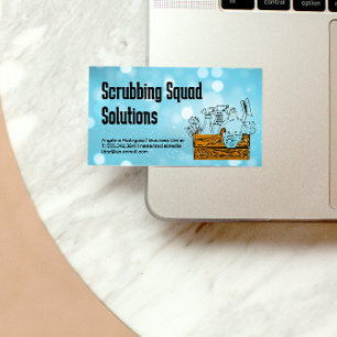 Zuhause-Reinigungstools im Holzkasten   Maid Visitenkarte