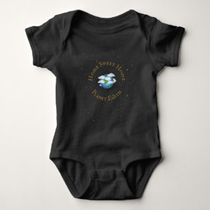 "Zuhause Sweet Zuhause Planet Earth" - Welt der St Baby Strampler