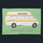 ZUHAUSE SWEET ZUHAUSE Retro Campervan Motorhome RV Geschirrtuch<br><div class="desc">Dekorieren Sie Ihre Küche mit diesem coolen Handtuch. Macht ein tolles Haus-Erwärmung oder Jubiläum Geschenk! Sie können ihn anpassen und auch Text hinzufügen. Karo in meinem Shop für viel mehr Farben und Muster und passende Küchenartikel!</div>