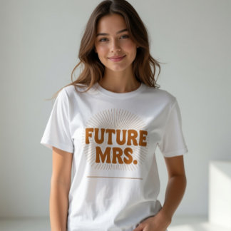 Zukünftige Mrs. Benutzerdefinierter Nachname | Per T-Shirt