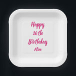 Zum 16. Geburtstag Pink White Individuelle Name Gi Pappteller<br><div class="desc">Entworfen mit Textvorlage für "Happy 16. Geburtstag" Nachricht und Name,  die Sie anpassen können! Sie können auch die Hintergrundfarbe nach Belieben ändern.</div>