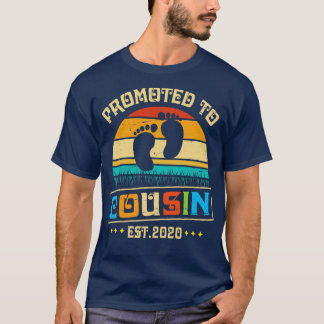 Zum Cousin befördert Est 2020 Froher Vater Elternt T-Shirt